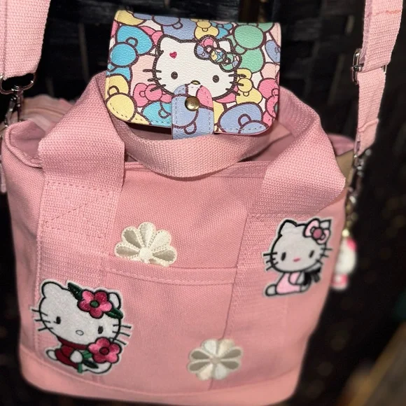 Mini Canvas Tote Bag W/ Hello Kitty Patches & Hello Kitty Card Holder NWOT - Picture 7 of 13